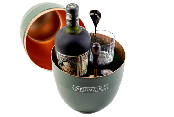 RUM RESERVA EXCLUSIVA "DIPLOMATICO - OLD FASHIONED PACK" - DISTILERIAS UNIDAS