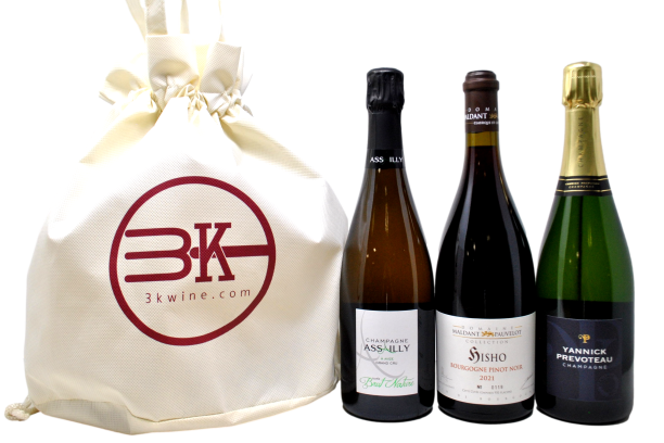 CHRISTMAS BOX - 3 BOTTIGLIE + PANETTONE