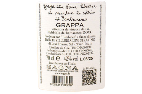 GRAPPA DI BARBARESCO "DELLA DONNA SELVATICA CHE SCAVALICA LE COLLINE DEL BARBARESCO" IN ASTUCCIO - DISTILLERIA LEVI SERAFINO
