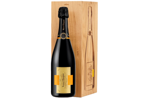 CHAMPAGNE BRUT ROSE "CAVE PRIVEE" 1990 - VEUVE CLICQUOT